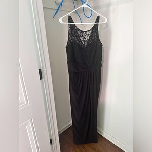 Black Floor Length Dress (Petite)